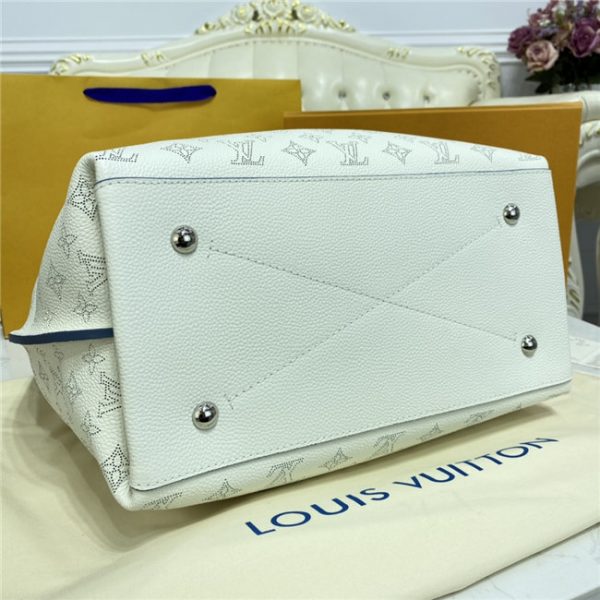 Louis Vuitton Carmel Mahina White