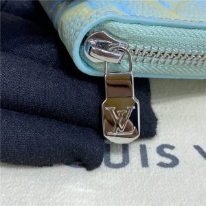 Louis Vuitton Zippy Wallet Green