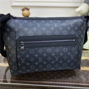 Louis Vuitton Odyssey Replica Messenger MM Bag