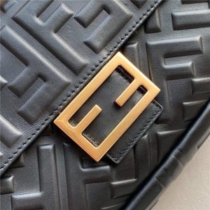 Fendi Baguette Medium (Varied Colors)