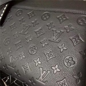 Louis Vuitton Vosges MM Noir