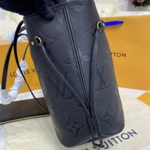 Louis Vuitton Neverfull MM Black