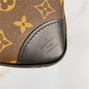 Louis Vuitton Odeon MM Black