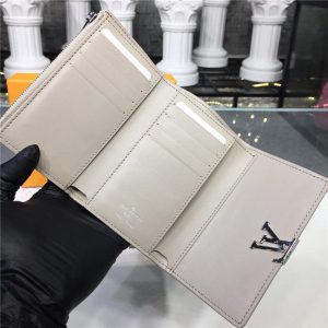 Louis Vuitton Capucines Compact Wallet