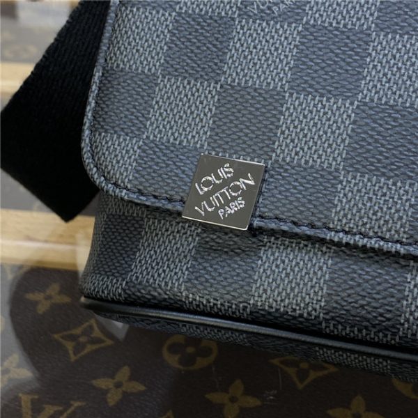 Louis Vuitton District Damier Graphite PM