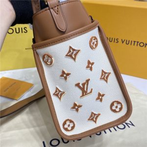 Louis Vuitton On My Side PM Brown