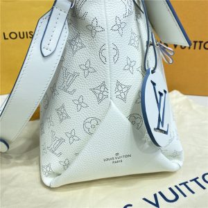 Louis Vuitton Beaubourg Hobo MM (Varied Colors)