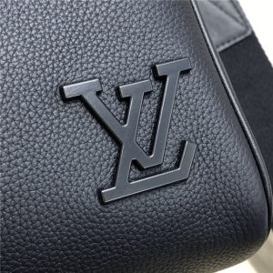 Louis Vuitton Keepall Bandouliere 40