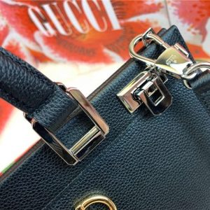 Gucci Zumi grainy leather medium top handle bag (Varied Colors)