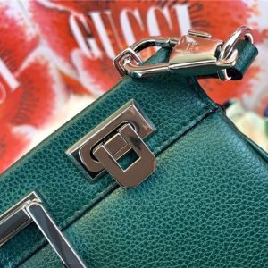 Gucci Zumi grainy leather medium top handle bag (Varied Colors)