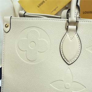 Louis Vuitton Onthego GM Creme