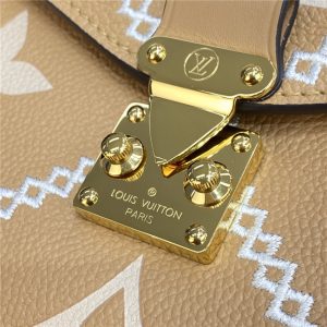 Louis Vuitton Pochette Metis Arizona