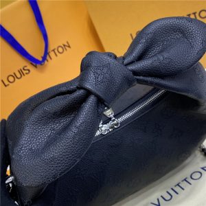 Louis Vuitton Why Knot PM Black
