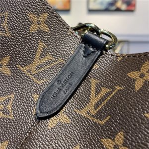 Louis Vuitton NeoNoe Black