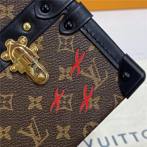 Louis Vuitton Petite Malle East West