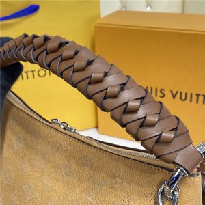 Louis Vuitton Beaubourg Hobo MM (Varied Colors)