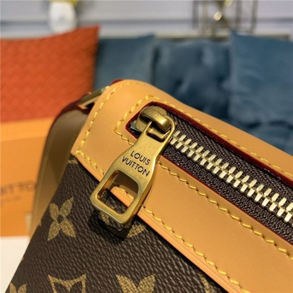 Louis Vuitton Saumur Messenger PM