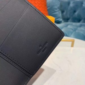 Louis Vuitton Brazza Wallet