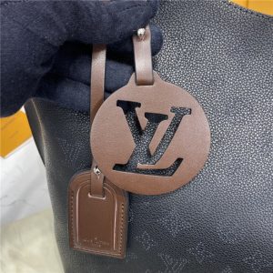 Louis Vuitton Carmel Mahina Noir