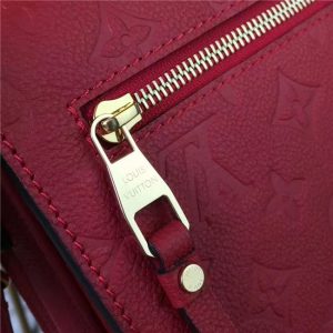 Louis Vuitton Pochette Metis Cerise