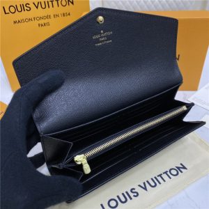 Louis Vuitton Sarah Wallet