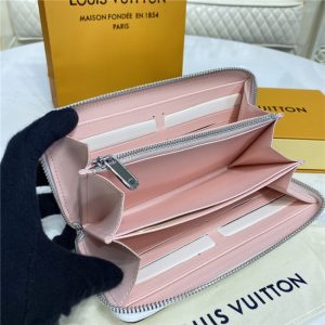 Louis Vuitton Zippy Wallet Mahina Light Pink