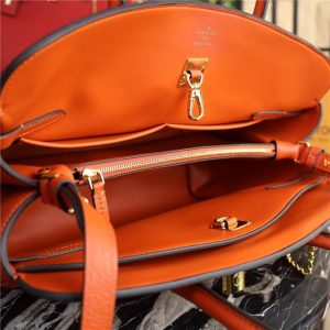 Louis Vuitton Milla MM Clementine