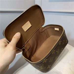 Louis Vuitton Packing Cube PM