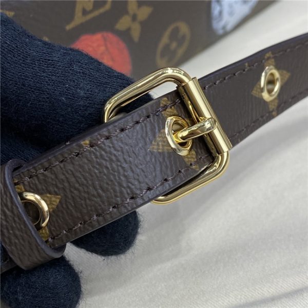 Louis Vuitton Pochette Metis