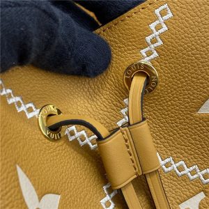 Louis Vuitton NeoNoe MM Arizona Monogram Empreinte