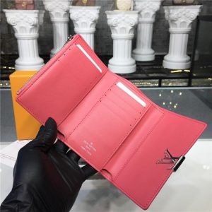 Louis Vuitton Capucines Compact Wallet