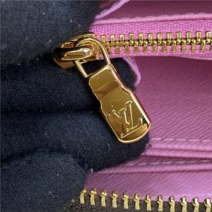 Louis Vuitton Zippy Wallet