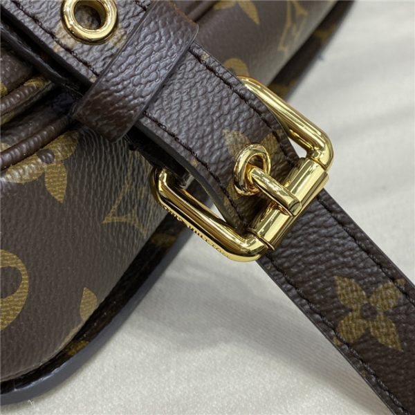 Louis Vuitton Pochette Metis