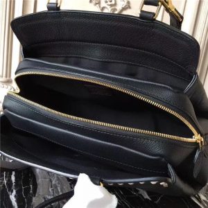 Louis Vuitton Vosges MM Noir