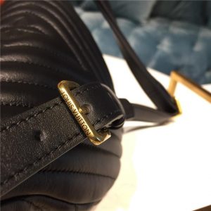 Louis Vuitton New Wave Bumbag Noir