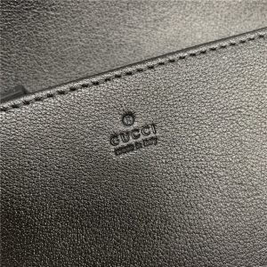 Gucci GG Wallet With Chain (Varied Colors)