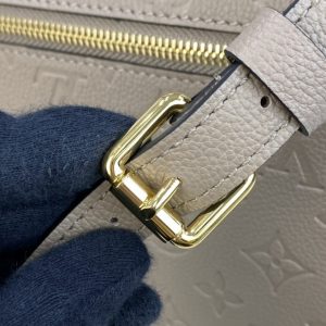 Louis Vuitton Pochette Metis Monogram Empreinte Dune