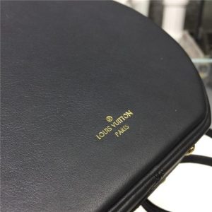 Louis Vuitton Petite Boite Chapeau