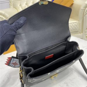 Louis Vuitton Crafty Pochette Metis Black