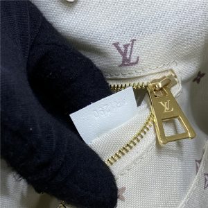 Louis Vuitton OnTheGo MM Replica Tote (Varied Colors)