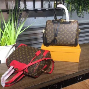 Louis Vuitton Monogram Retiro Noir