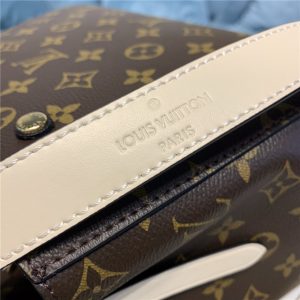 Louis Vuitton Montaigne BB