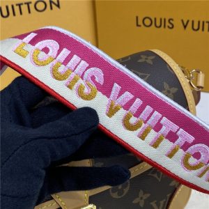 Louis Vuitton Diane Fuchsia