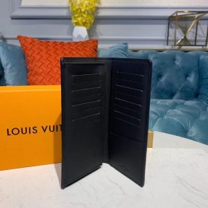 Louis Vuitton Brazza Wallet