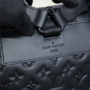 Louis Vuitton Christopher PM Taurillon Monogram