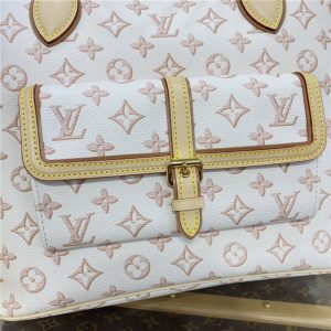 Louis Vuitton Neverfull MM Autres Toiles Monogram White