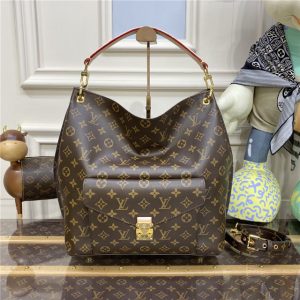 Louis Vuitton Metis Monogram Hobo