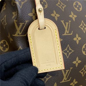 Louis Vuitton Graceful PM Monogram Beige