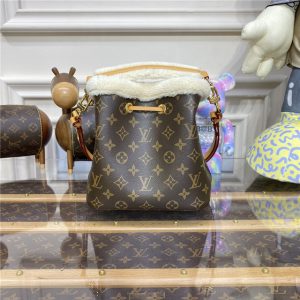 Louis Vuitton NeoNoe BB Monogram Cozygram