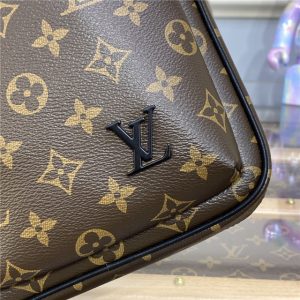 Louis Vuitton Avenue Slingbag Monogram Macassar Canvas